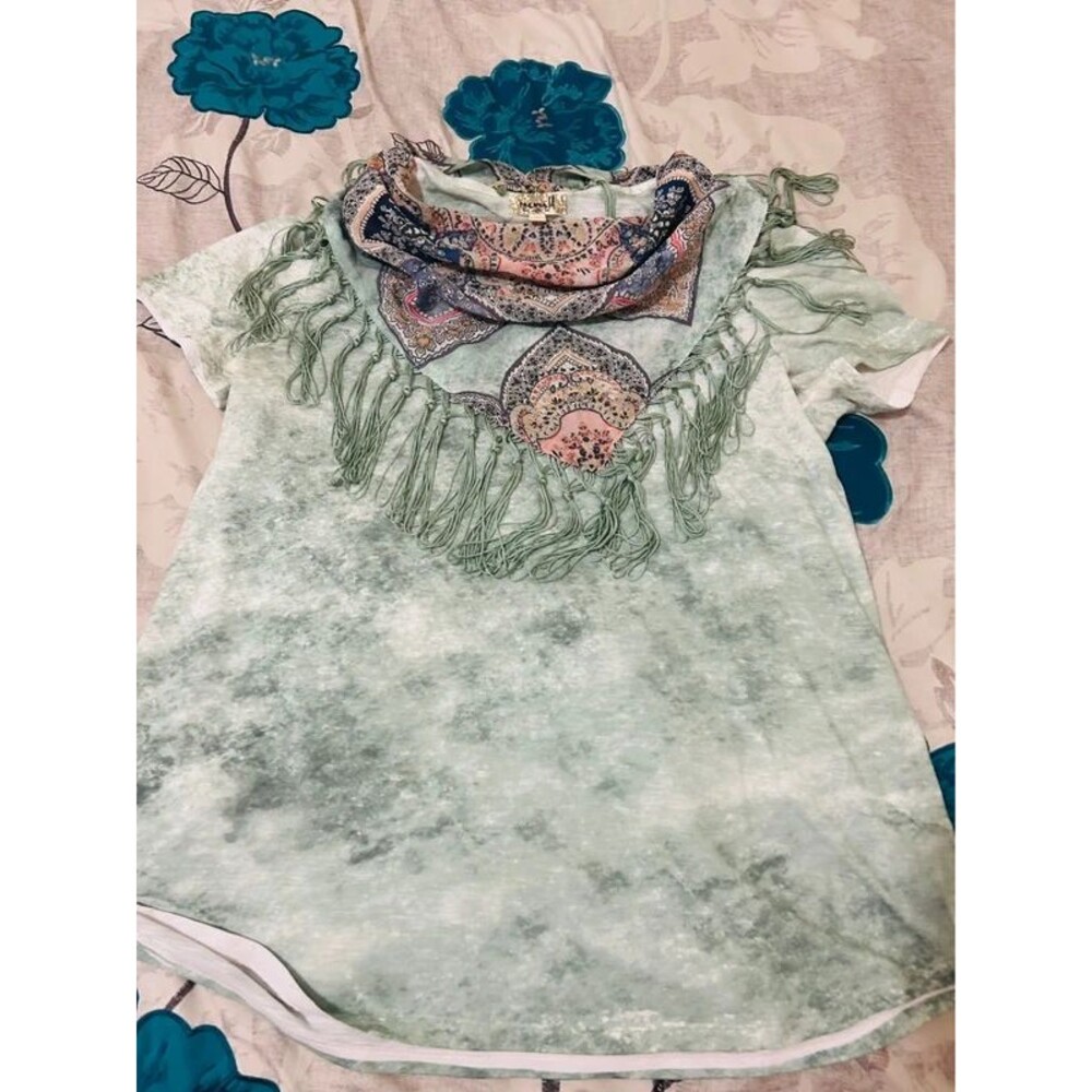medium-sized One World boho-style top